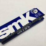 SMK Blue Small White rolling paper 3 packs